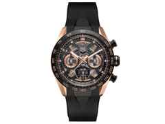 TAG Heuer Carrera Chronograph Extreme Sport Automatik Titan und Roségold 44mm skelettiertes Zifferblatt schwarzes Kautschukband – Herrenuhren Chronograph aus 750 Rotgold, Keramik und Titan. Das Gehäuse ist rund und roségold. Das Kautschuk / Kunststoff / Silikon Armband ist schwarz. Das Zifferblatt ist ein Index in schwarz.