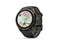 Garmin Fenix 9 Pro inReach Titan 43mm digitales Display schwarzes Silikonband – Herrenuhren Uhr Multifunktion aus Kautschuk und Titan. Das Gehäuse ist rund und schwarz. Das Kautschuk / Kunststoff / Silikon Armband ist schwarz. Das Zifferblatt ist digital und schwarz. – Ansicht 2