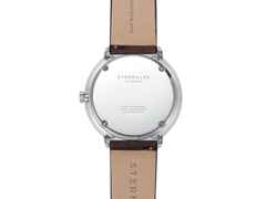 Sternglas Hamburg Quarz Edelstahl 42mm weißes Zifferblatt braunes Lederband – Herrenuhren Uhr mit Datum aus Edelstahl und Leder. Das Gehäuse ist rund und silber. Das Lederarmband ist braun. Das Zifferblatt ist arabisch Index und weiß. – Ansicht 4