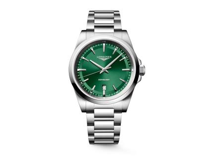 Longines Conquest Quarz Edelstahl 41mm grünes Zifferblatt Metallband – Herrenuhren Uhr mit Datum aus Edelstahl. Das Gehäuse ist rund und silber. Das Edelstahlarmband ist silber. Das Zifferblatt ist ein Index in grün.