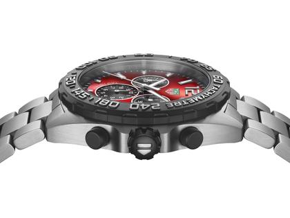 TAG Heuer Formula 1 Quarz Chronograph mit leuchtend rotem Zifferblatt und Edelstahlband kaufen