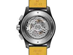 Breitling Avenger B01 Chronograph 44 Night Mission USN Dust Devils Automatik Keramik schwarzes Zifferblatt schwarzes Lederband – Herrenuhren Chronograph aus Carbon und Titan. Das Gehäuse ist rund und schwarz. Das Lederarmband ist anthrazit. Das Zifferblatt ist ein Index in schwarz. – Ansicht 2