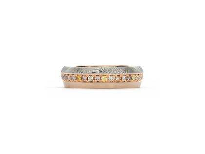 Wagebundt Joachim Bartz Trauring Damaszenerstahl Roségold mit mehrfarbigen Brillanten 0,500ct – Ringe Trauring mit Besatz in roségold und aus 585 Rotgold.
