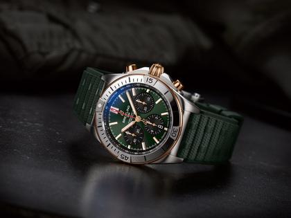 Breitling Chronomat B01 42 Automatik Edelstahl und Rotgold grünes 