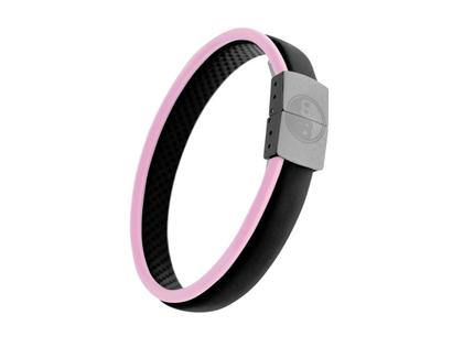 Armschmuck Armband in schwarz und aus Edelstahl und Kautschuk.