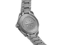TAG Heuer Aquaracer Professional 200 Solargraph Titan 40mm schwarzes Zifferblatt Metallband – Herrenuhren Uhr mit Datum aus Titan. Das Gehäuse ist rund und silber. Das Titanarmband ist silber. Das Zifferblatt ist ein Index in schwarz. – Ansicht 3