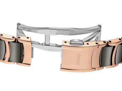 Rado Centrix Diamonds Automatik Edelstahl Roségold-PVD 30,5mm weißes Zifferblatt mit Brillanten Metallband – Damenuhren Uhr mit Datum aus Edelstahl, Keramik und PVD beschichtet. Das Gehäuse ist rund und roségold. Das Keramikarmband ist grau. Das Zifferblatt ist ein Index in weiß. – Ansicht 5