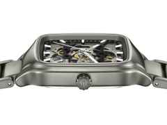 Rado True Square Skeleton Automatik Keramik 38mm skelettiertes Zifferblatt graues Keramikband – Herrenuhren Uhr ohne Datum aus Keramik und Titan. Das Gehäuse ist quadratisch und grau. Das Keramikarmband ist grau. Das Zifferblatt ist skelettiert und grau. – Ansicht 4