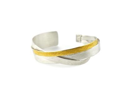 Maria Rzewuska Armreif Silber goldfarben 20mm – Armschmuck Armreif aus 925 Silber und und vergoldet.