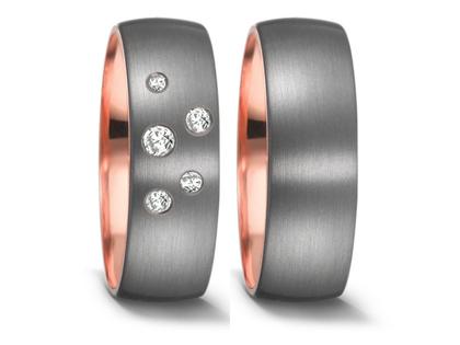 TeNo Partnerringe aus Tantal und Rotgold 7,0mm gewölbt mit Brillanten 0,140ct – Ringe Ring mit Besatz in grau und aus 585 Rotgold und Tantal.