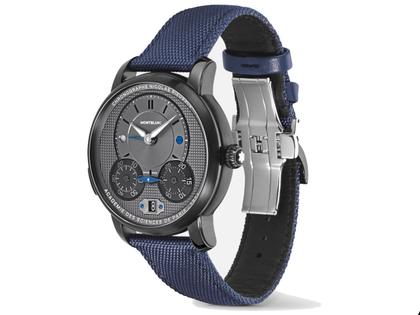 Montblanc Star Legacy Nicolas Rieussec Monopusher Automatik Chronograph Limited Edition – Herrenuhren Chronograph aus DLC beschichtet und Edelstahl. Das Gehäuse ist rund und schwarz. Das Lederarmband Kroko / Alligator ist blau. Das Zifferblatt ist arabisch und grau. – Ansicht 3