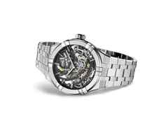 Maurice Lacroix Aikon Skeleton Automatik Edelstahl 45mm skelettiertes Zifferblatt Metallband – Herrenuhren Uhr ohne Datum aus Edelstahl. Das Gehäuse ist rund und silber. Das Edelstahlarmband ist silber. Das Zifferblatt ist ein Index in schwarz. – Ansicht 2