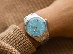 Oris Big Crown Pointer Date Calibre 473 Handaufzug Edelstahl 38mm blaues Zifferblatt Metallband – Herrenuhren Uhr mit Datum aus Edelstahl. Das Gehäuse ist rund und silber. Das Edelstahlarmband ist silber. Das Zifferblatt ist arabisch und blau. – Ansicht 9