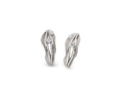 Cammilli Firenze Dune Creolen White Ice Gold mit Brillanten 0,24ct – Ohrschmuck Ohrstecker aus 750 Weißgold.