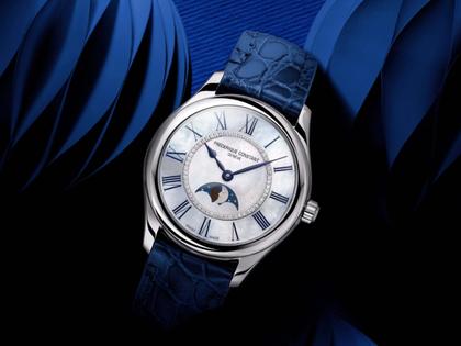 Frederique Constant Classics Elegance Luna Automatik Edelstahl 36mm weißes Zifferblatt blaues Lederband – Damenuhren Uhr ohne Datum aus Edelstahl und Leder. Das Gehäuse ist rund und silber. Das Lederarmband ist blau. Das Zifferblatt ist römisch und weiß. – Ansicht 4