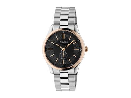 Gucci G-Timeless Automatik Edelstahl PVD-Roségold 40mm schwarzes Zifferblatt Metallband YA1263003 – Damenuhren Uhr ohne Datum aus Edelstahl und PVD beschichtet. Das Gehäuse ist rund und silber-roségold. Das Edelstahlarmband ist silber. Das Zifferblatt ist ein Index in schwarz.