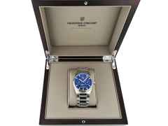 Frederique Constant Highlife Perpetual Calendar Manufacture Automatik Edelstahl 41mm blaues Zifferblatt Metallband FC-775N4NH6B Full Set mit Garantie Occasion – Herrenuhren Uhr mit Kalender aus Edelstahl. Das Gehäuse ist rund und silber. Das Edelstahlarmband ist silber. Das Zifferblatt ist ein Index in blau. – Ansicht 2