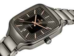 Rado True Square Automatic Keramik grau 38mm Keramikband grau – Damenuhren Uhr mit Datum aus Keramik und Titan. Das Gehäuse ist quadratisch und grau. Das Keramikarmband ist grau. Das Zifferblatt ist ein Index in grau. – Ansicht 2