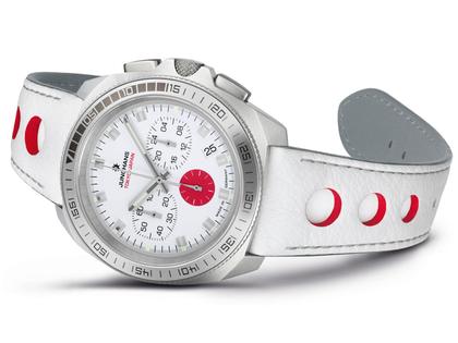 Junghans 1972 Chronoscope Sports Edition 2020 Quarz Edelstahl 43mm weißes Zifferblatt weißes Lederband – Herrenuhren Chronograph aus Edelstahl. Das Gehäuse ist rund und silber. Das Lederarmband ist weiß. Das Zifferblatt ist ein Index in weiß. – Ansicht 4