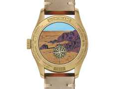 Montblanc 1858 Automatic Geosphere Bronze Limited Edition Wüste Gobi braun – Herrenuhren Uhr mit Datum aus Bronze. Das Gehäuse ist rund und roségold. Das Lederarmband ist braun. Das Zifferblatt ist arabisch Index und braun. – Ansicht 3