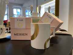 Meissen MUG Collection Henkelbecher Juwelier Roller Edition Gold – Porzellanwaren Tafelporzellan in weiß und aus Porzellan und vergoldet. – Ansicht 2