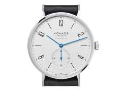 Nomos Glashütte Tangente 39 neomatik Automatik Edelstahl 39mm weißes Zifferblatt schwarzes Lederband – Herrenuhren Uhr ohne Datum aus Edelstahl. Das Gehäuse ist rund und silber. Das Lederarmband ist schwarz. Das Zifferblatt ist arabisch Index und weiß. – Ansicht 3