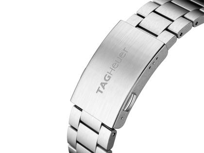 TAG Heuer Formula 1 Chronograph x Red Bull Racing Quarz Edelstahl blaues ZIfferblatt Metallband – Herrenuhren Chronograph aus Edelstahl. Das Gehäuse ist rund und silber. Das Edelstahlarmband ist silber. Das Zifferblatt ist ein Index in blau. – Ansicht 6