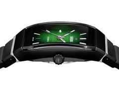 Rado Anatom Automatik Keramik 32,5mm schwarz-grünes Zifferblatt schwarzes Kautschukband – Damenuhren Uhr mit Datum aus Edelstahl, Kautschuk und Keramik. Das Gehäuse ist rechteckig und schwarz. Das Kautschuk / Kunststoff / Silikon Armband ist schwarz. Das Zifferblatt ist ein Index in grün. – Ansicht 3