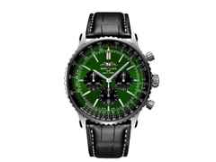 Breitling Navitimer B01 Chronograph 46 Edelstahl grünes Zifferblatt schwarzes Lederband – Herrenuhren Chronograph aus Edelstahl. Das Gehäuse ist rund und silber. Das Lederarmband Kroko / Alligator ist schwarz. Das Zifferblatt ist ein Index in grün.