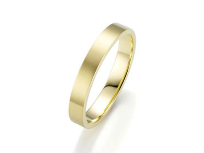 IsabelleFa Digne Armreif Gelbgold 11mm – Armschmuck Armreif aus 750 Gelbgold.
