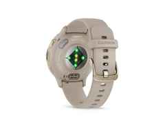Garmin Venu 3S faserverstärktes Polymer French Grey 41mm beigefarbenes Kautschukband – Herrenuhren Uhr Multifunktion aus Edelstahl, Kautschuk, Kunststoff und PVD beschichtet. Das Gehäuse ist rund und beige. Das Kautschuk / Kunststoff / Silikon Armband ist beige. Das Zifferblatt ist digital und schwarz. – Ansicht 5