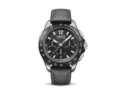 Union Glashütte Belisar Chronograph Sport Automatik Edelstahl Schwarz-DLC 43mm schwarzes Zifferblatt schwarzes Lederband – Herrenuhren Chronograph aus DLC beschichtet, Edelstahl und Leder. Das Gehäuse ist rund und silber. Das Lederarmband ist schwarz. Das Zifferblatt ist arabisch Index und schwarz.