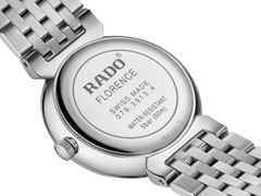 Rado Florence Classic Diamonds Quarz Edelstahl 30 mm schwarz Edelstahlband – Damenuhren Uhr mit Datum aus Edelstahl. Das Gehäuse ist rund und silber. Das Edelstahlarmband ist silber. Das Zifferblatt ist ein Index in schwarz. – Ansicht 4