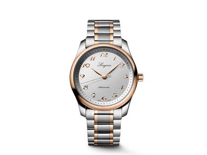 Longines Master Collection Automatik Edelstahl 40mm silberfarbenes Zifferblatt zweifarbiges Metallband – Herrenuhren Uhr ohne Datum aus 750 Rotgold und Edelstahl. Das Gehäuse ist rund und silber. Das Edelstahlarmband ist silber-roségold. Das Zifferblatt ist arabisch und silber.