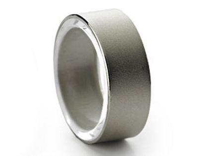 Niessing Air Ring – Ringe Trauring aus 750 Weißgold.
