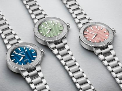 Oris Aquis Date Lady Automatik 36,5mm Edelstahl rosa Perlmutt-Zifferblatt Metallband – Damenuhren Uhr mit Datum aus Edelstahl. Das Gehäuse ist rund und silber. Das Edelstahlarmband ist silber. Das Zifferblatt ist ein Index in rosa. – Ansicht 3