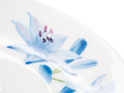 Meissen Giant Bloom Espressotasse "Schmucklilie" – Porzellanwaren Tafelporzellan in weiß und aus Porzellan. – Ansicht 3