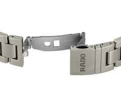 Rado HyperChrome Automatik Diamonds Keramik 42mm graues Zifferblatt graues Keramikband – Herrenuhren Uhr ohne Datum aus Keramik. Das Gehäuse ist rund und grau. Das Keramikarmband ist grau. Das Zifferblatt ist ein Index in grau. – Ansicht 5