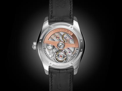 H. Moser & Cie. Pioneer Tourbillon Fumé Mitternachtsblau Limited Edition Automatik Edelstahl 42,8mm blaues Zifferblatt schwarzes Lederband – Herrenuhren Uhr ohne Datum aus Edelstahl. Das Gehäuse ist rund und silber. Das Lederarmband Kroko / Alligator ist schwarz. Das Zifferblatt ist ein Index in blau. – Ansicht 2