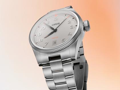 Oris ProPilot Date Automatik Edelstahl 41mm graues Zifferblatt Metallband – Herrenuhren Uhr mit Datum aus Edelstahl. Das Gehäuse ist rund und silber. Das Edelstahlarmband ist silber. Das Zifferblatt ist arabisch und grau. – Ansicht 7