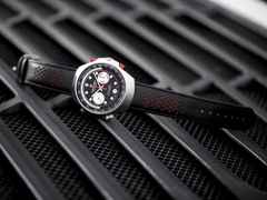 Hamilton Chrono-Matic 50 Limited Edition schwarzes Lederband – Herrenuhren Chronograph aus Edelstahl und Leder. Das Gehäuse ist rund und silber. Das Lederarmband ist schwarz. Das Zifferblatt ist ein Index in schwarz. – Ansicht 5