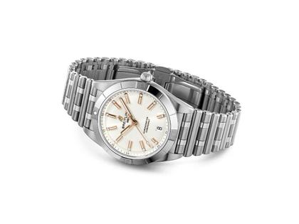 Breitling Chronomat Automatic 36 Edelstahl weißes Zifferblatt mit Brillanten Metallband – Damenuhren Uhr mit Datum aus Edelstahl. Das Gehäuse ist rund und silber. Das Edelstahlarmband ist silber. Das Zifferblatt ist ein Index in weiß. – Ansicht 2