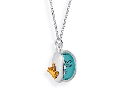 Drachenfels Design Vergissmeinicht Froschkönig Medaillon gelb – Anhänger Medaillon aus 925 Silber.