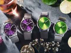 Mühle Glashütte Panova Limettengrün Automatik Edelstahl 40mm Metallband – Herrenuhren Uhr ohne Datum aus Edelstahl. Das Gehäuse ist rund und silber. Das Edelstahlarmband ist silber. Das Zifferblatt ist ein Index in grün. – Ansicht 5
