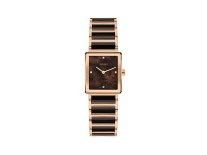 Damenuhren Uhr ohne Datum aus Edelstahl, Keramik und PVD beschichtet. Das Gehäuse ist rechteckig und roségold. Das Keramikarmband ist braun. Das Zifferblatt ist ein Index in braun.