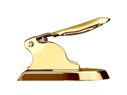 El Casco Locher aus Stahl vergoldet – Büroaccessoires Locher in gelbgold und vergoldet. – Ansicht 4