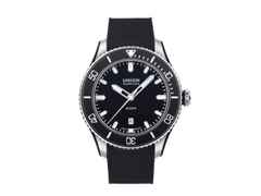 Union Glashütte Belisar  Datum Sport Automatik Edelstahl 45mm schwarzes Zifferblatt schwarzes Kautschukband – Herrenuhren Uhr mit Datum aus Edelstahl. Das Gehäuse ist rund und silber. Das Kautschuk / Kunststoff / Silikon Armband ist schwarz. Das Zifferblatt ist ein Index in schwarz.