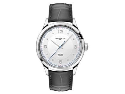 Montblanc Heritage Automatic 40 mm Edelstahl silber schwarzes Lederband – Herrenuhren Uhr ohne Datum aus Edelstahl. Das Gehäuse ist rund und silber. Das Lederarmband Kroko / Alligator ist grau. Das Zifferblatt ist arabisch Index und silber.