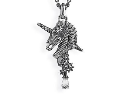 Drachenfels Design Sternenglanz und Schattentanz Anhänger Einhorn Dark groß Bergkristall Silber Vintage – Anhänger Anhänger mit Besatz aus 925 Silber.