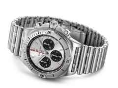 Breitling Chronomat B01 42 Automatik Edelstahl silbernes Zifferblatt Metallband – Herrenuhren Chronograph aus Edelstahl. Das Gehäuse ist rund und silber. Das Edelstahlarmband ist silber. Das Zifferblatt ist ein Index in silber. – Ansicht 4